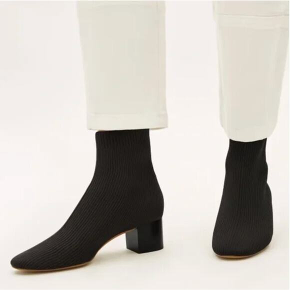 Everlane The Glove Boot in ReKnit Black 10 - Picture 1 of 9